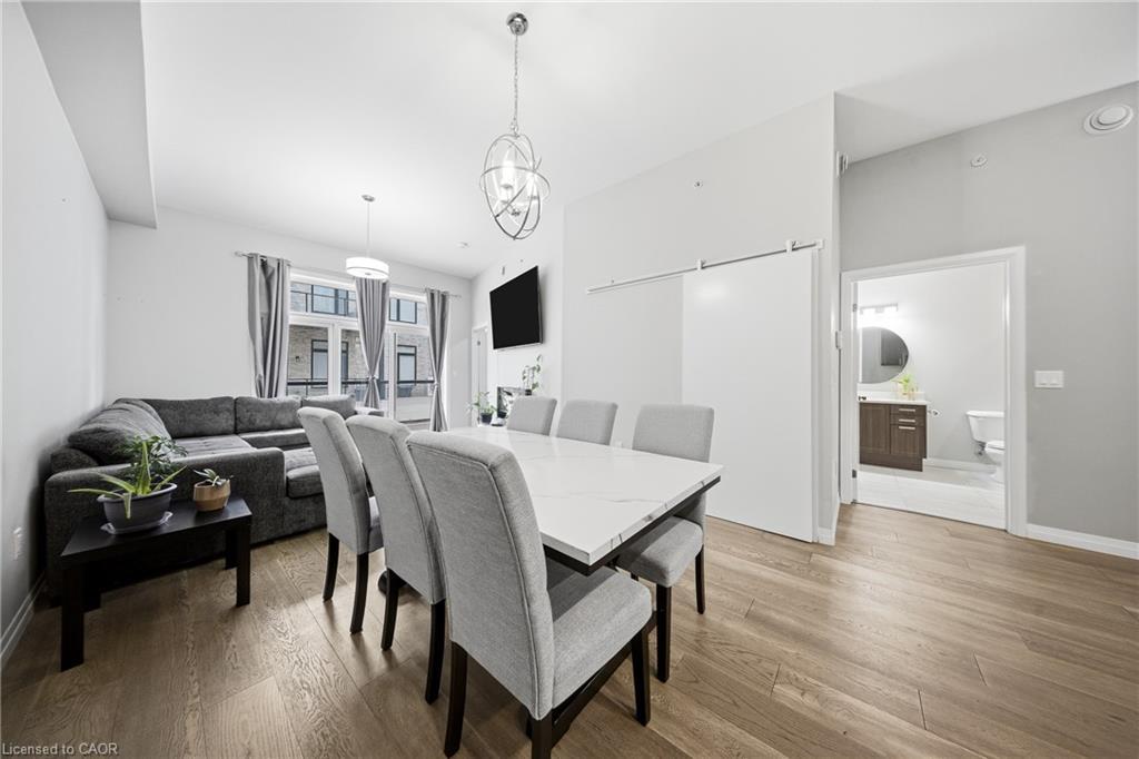 102A-85 Morrell Street, Brantford, ON - Indoor Photo Showing Dining Room
