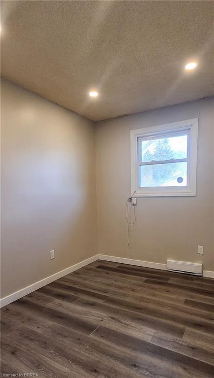 25 Sheldon Street, Brantford, ON - Indoor Photo Showing Other Room