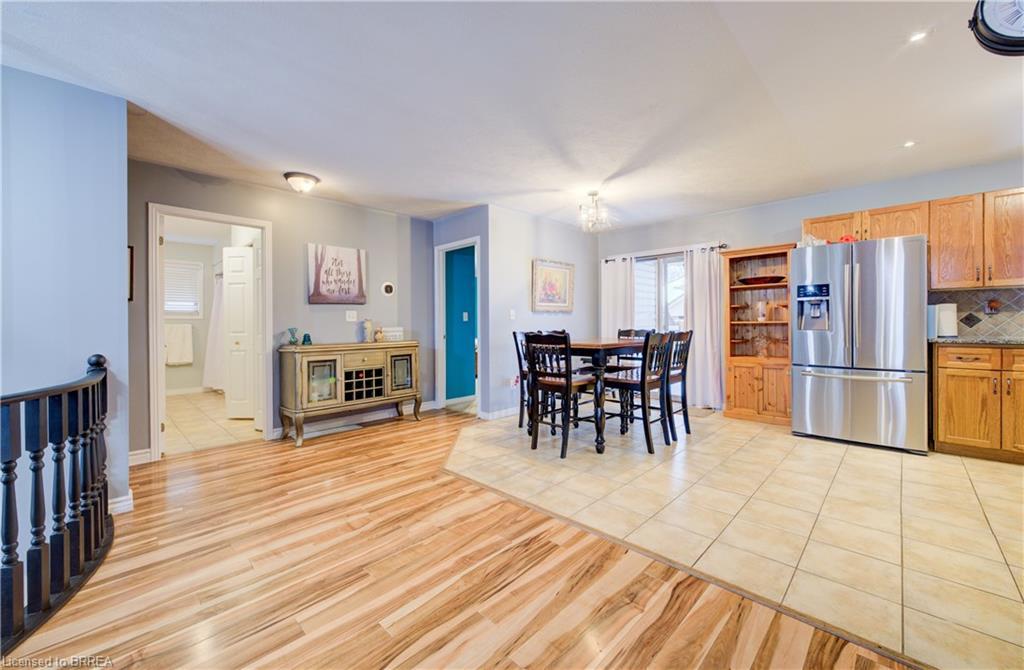 14 Laycock Street, Brantford, ON - Indoor