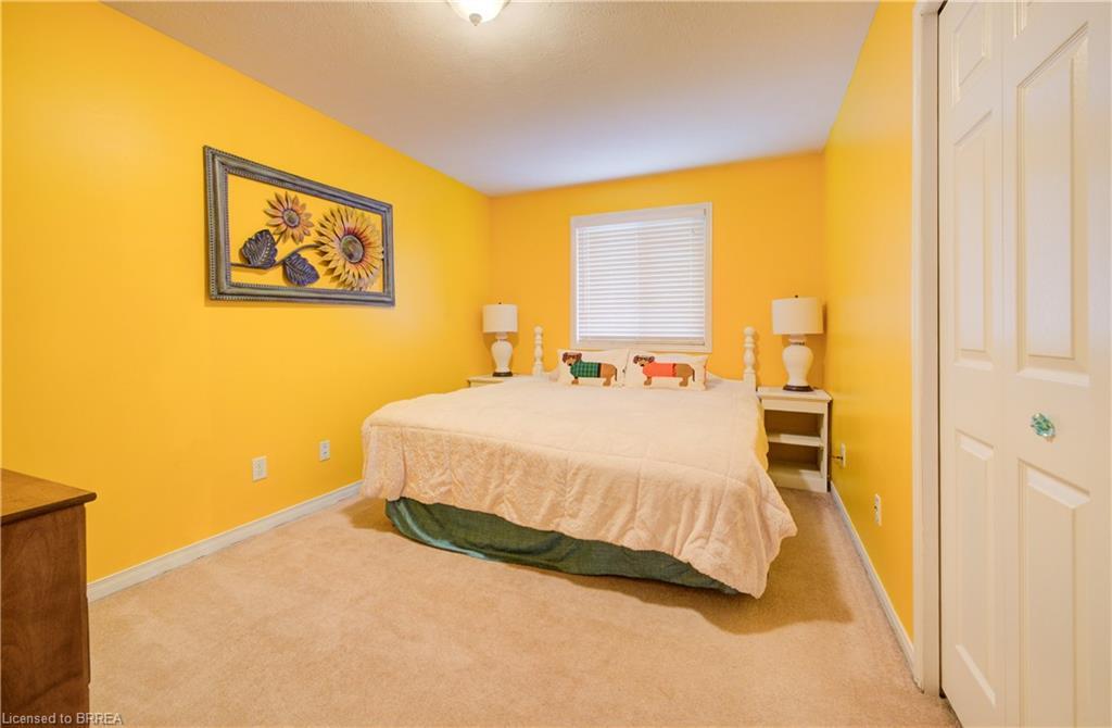 14 Laycock Street, Brantford, ON - Indoor Photo Showing Bedroom