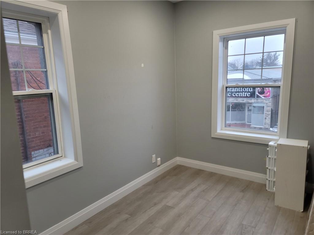6-427 Colborne Street, Brantford, ON - Indoor Photo Showing Other Room
