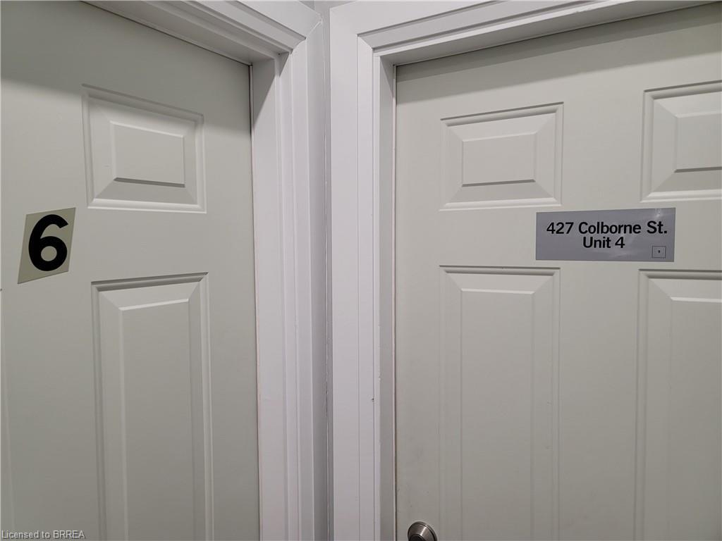 6-427 Colborne Street, Brantford, ON - With Exterior