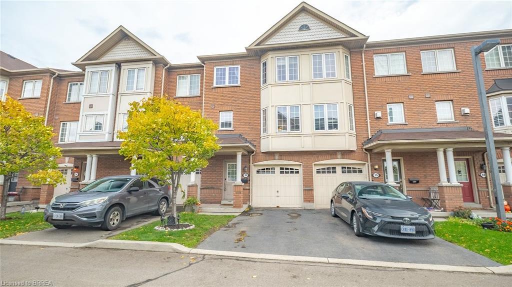 38-470 Beach Boulevard, Hamilton, ON - Outdoor With Facade