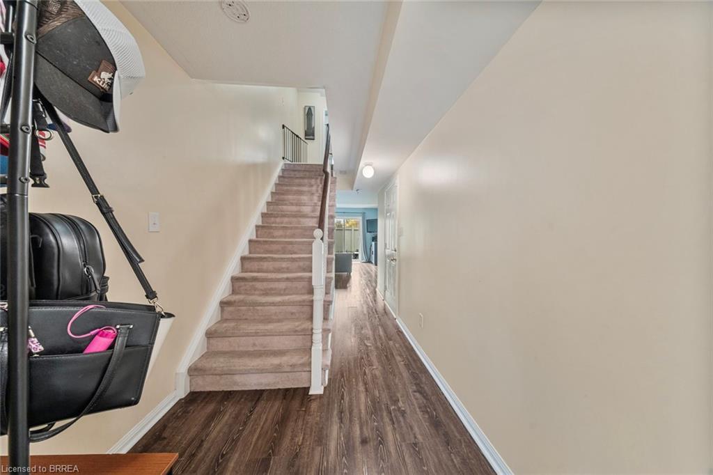 38-470 Beach Boulevard, Hamilton, ON - Indoor Photo Showing Other Room