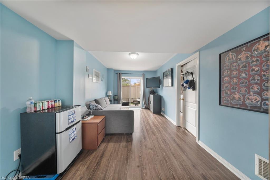 38-470 Beach Boulevard, Hamilton, ON - Indoor