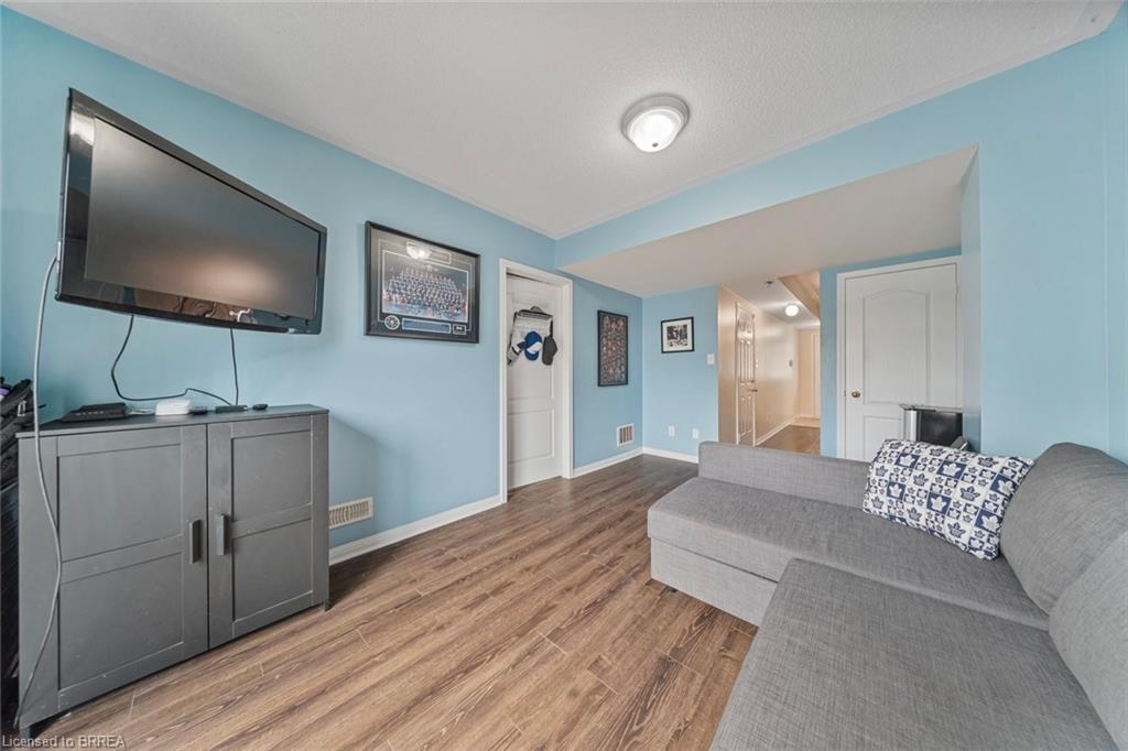 38-470 Beach Boulevard, Hamilton, ON - Indoor