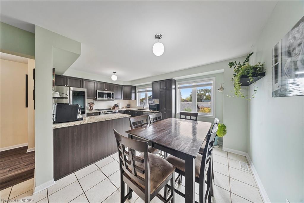 38-470 Beach Boulevard, Hamilton, ON - Indoor Photo Showing Other Room