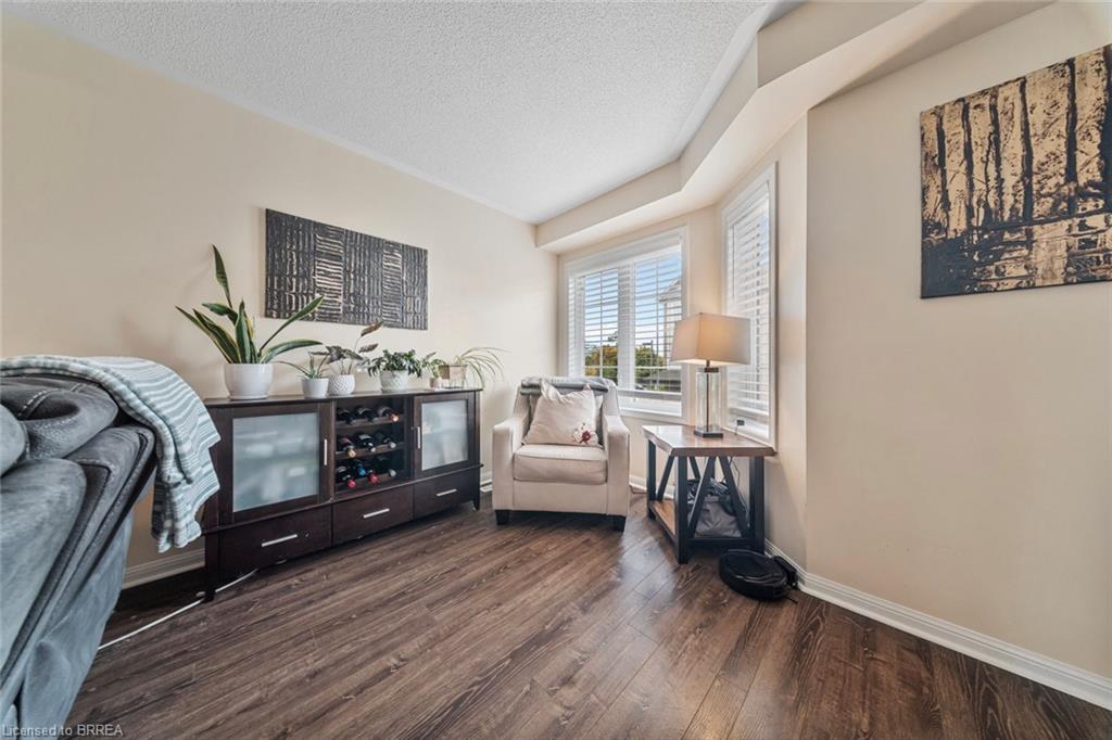 38-470 Beach Boulevard, Hamilton, ON - Indoor