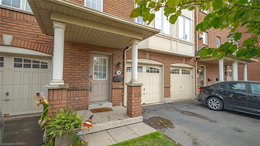 38-470 Beach Boulevard, Hamilton, ON - Outdoor