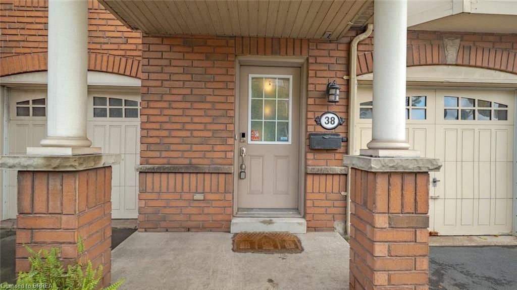 38-470 Beach Boulevard, Hamilton, ON - Outdoor