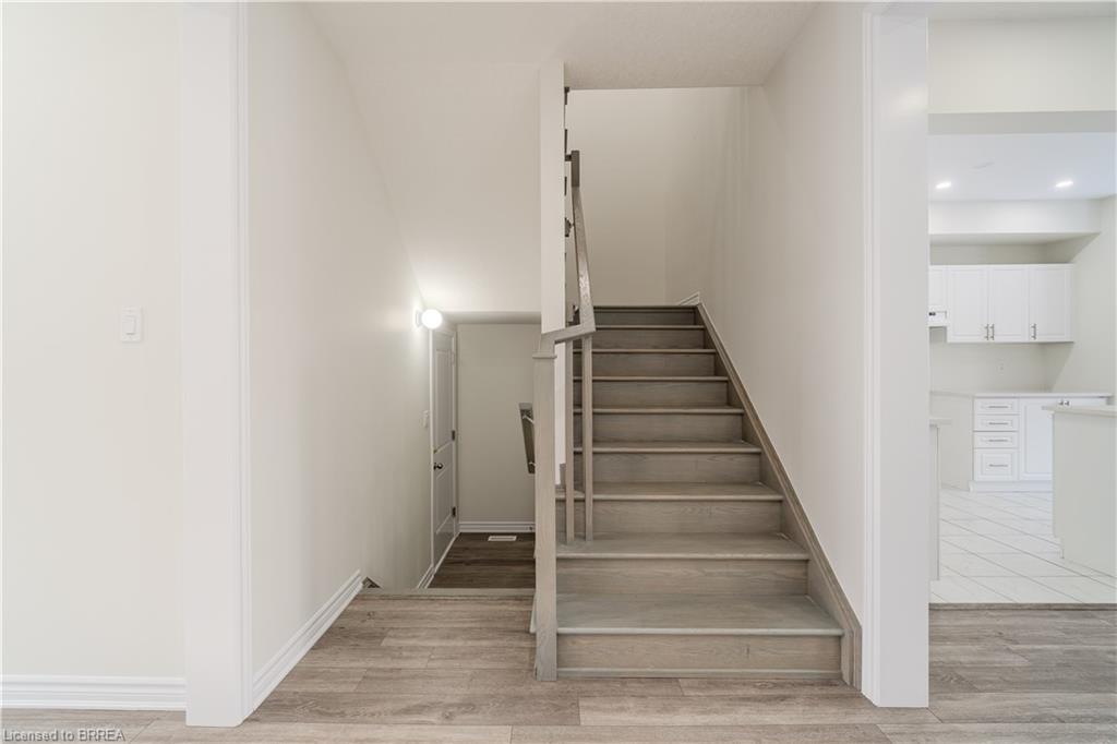 38 Hutchison Road, Guelph, ON - Indoor Photo Showing Other Room