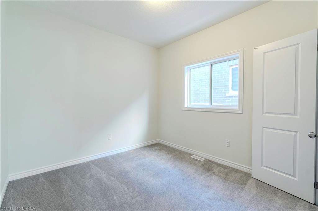 38 Hutchison Road, Guelph, ON - Indoor Photo Showing Other Room