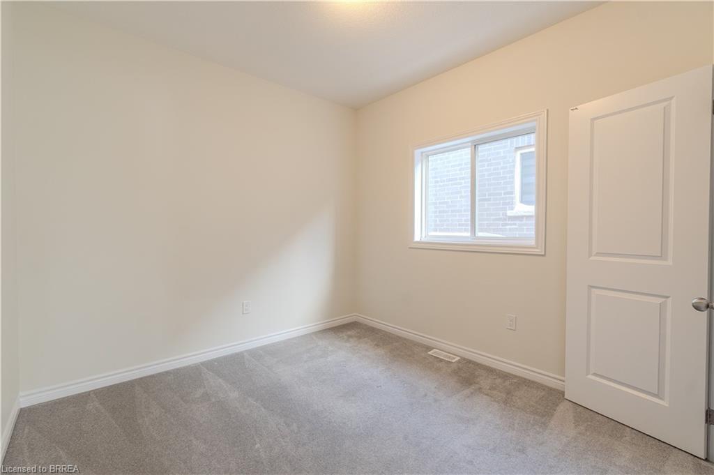 38 Hutchison Road, Guelph, ON - Indoor Photo Showing Other Room