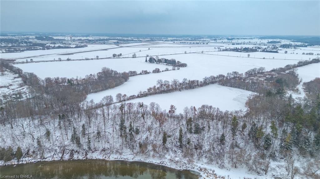 135 Robinson Road, Brantford, ON