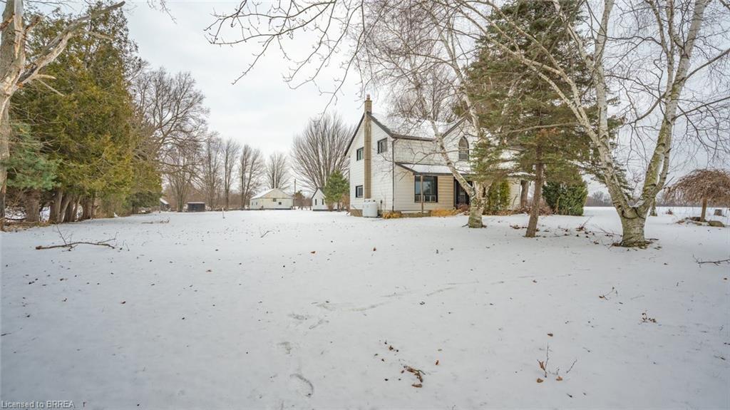 135 Robinson Road, Brantford, ON