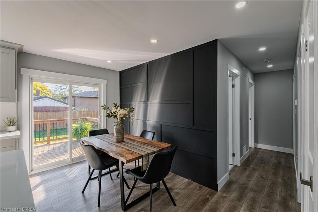 14 Montour Place, Brantford, ON - Indoor Photo Showing Dining Room