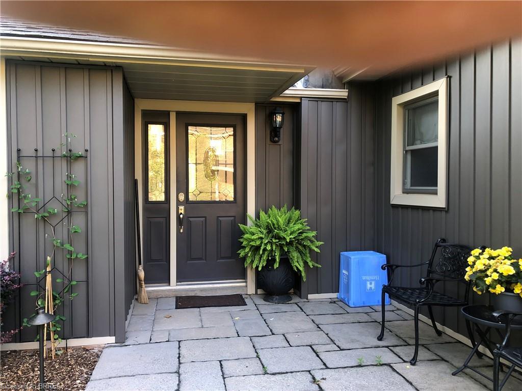 2532 Governors Road, Lynden, ON - Outdoor With Deck Patio Veranda