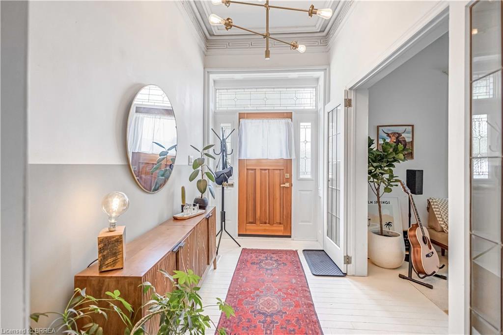 57 Main Street, Paris, ON - Indoor Photo Showing Other Room