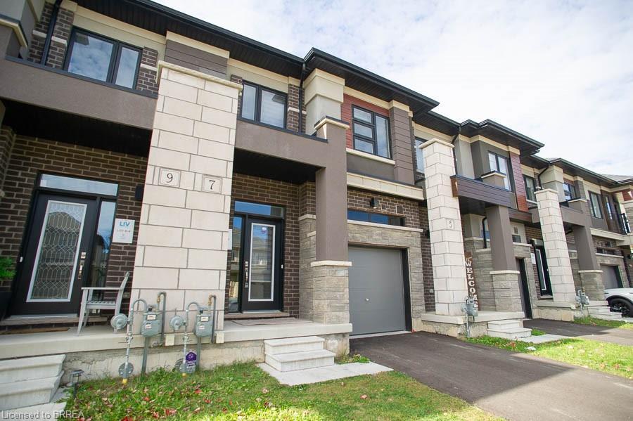 7 Poole Street, Brantford, ON - Outdoor With Facade