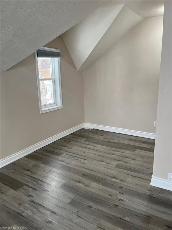 2-153 Albion Street, Brantford, ON - Indoor Photo Showing Other Room