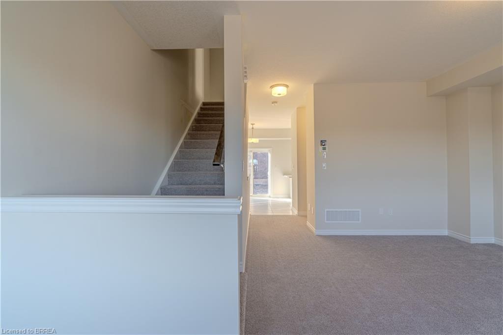 81-620 Colborne Street W, Brantford, ON - Indoor Photo Showing Other Room