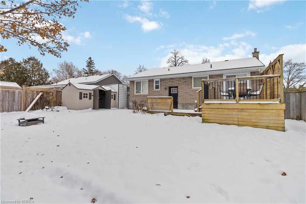 10 Albemarle Street, Brantford, ON - Outdoor