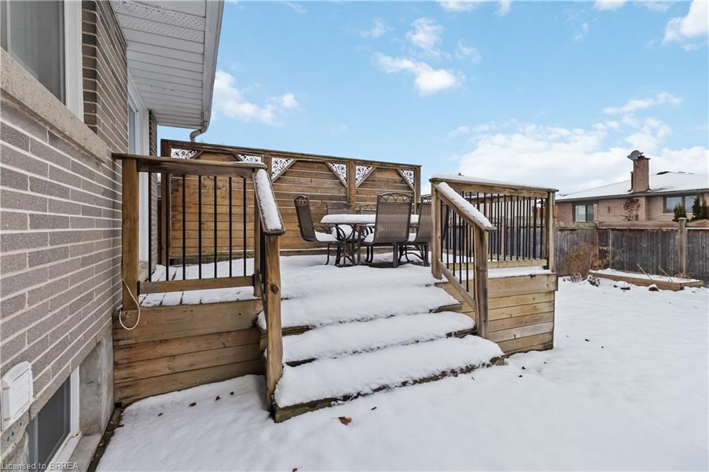 10 Albemarle Street, Brantford, ON - Outdoor With Exterior