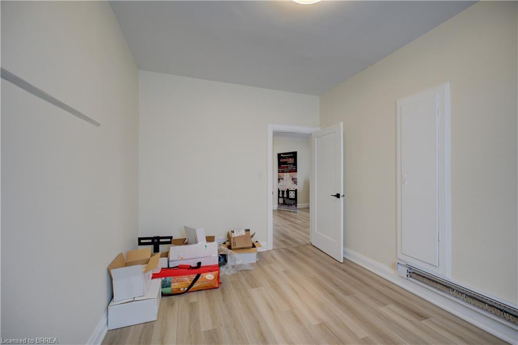 13-100 Frid Street, Hamilton, ON