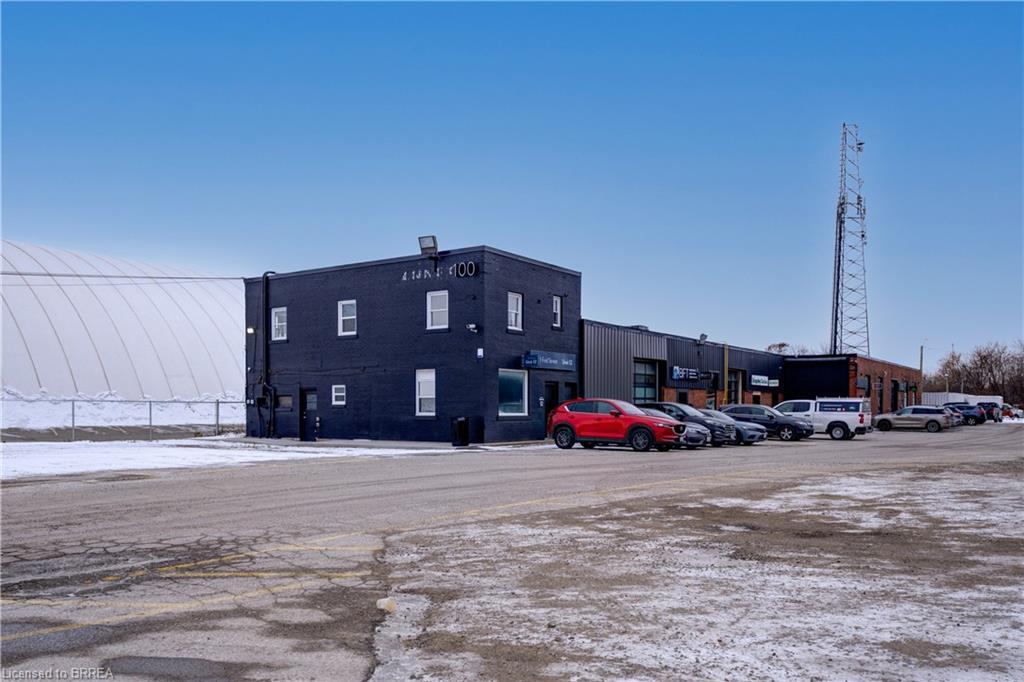 13-100 Frid Street, Hamilton, ON