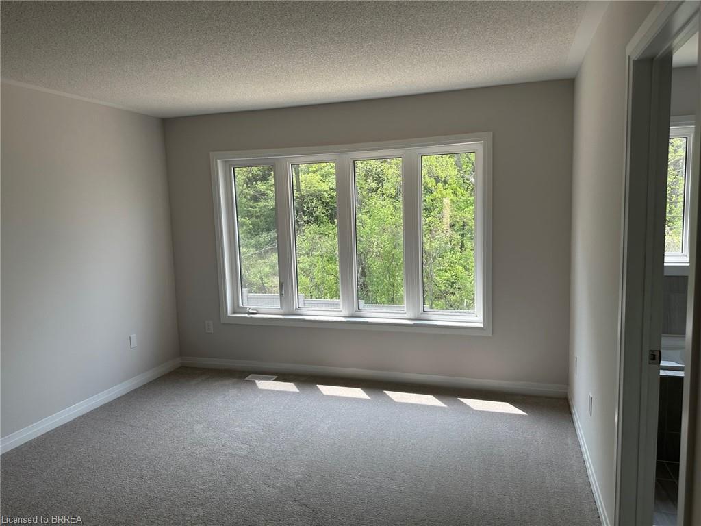 61-113 Hartley Avenue, Paris, ON - Indoor Photo Showing Other Room