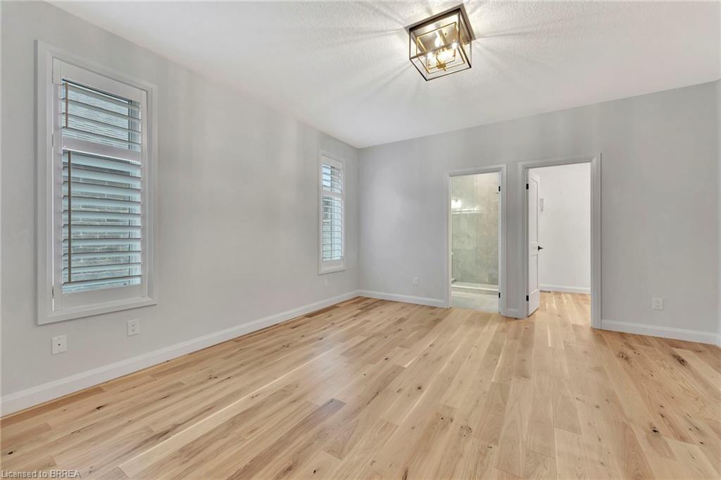 6 Patten Drive, St. George, ON - Indoor Photo Showing Other Room