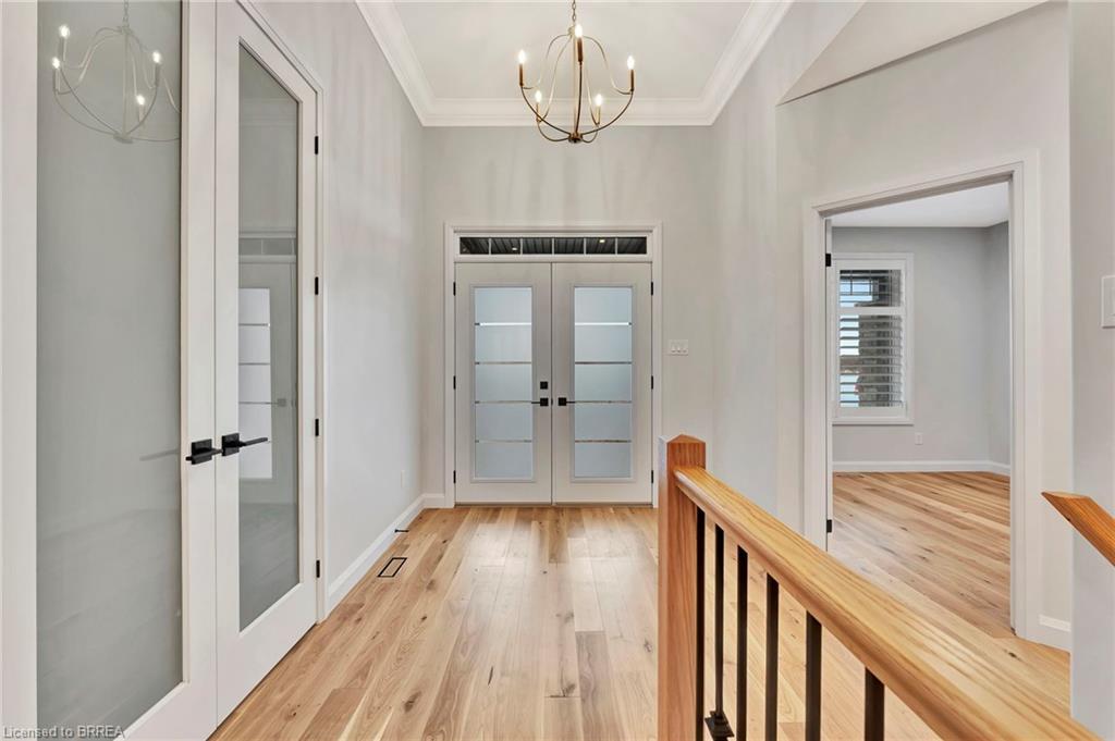 6 Patten Drive, St. George, ON - Indoor Photo Showing Other Room