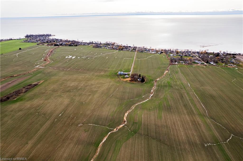 905 Lakeshore Road, Selkirk, ON