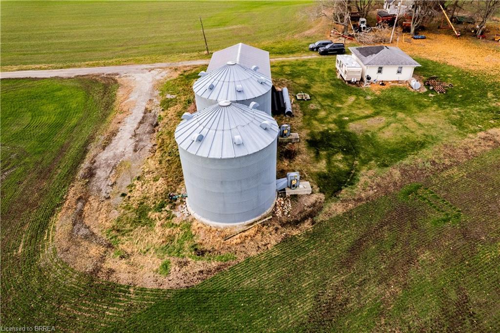 905 Lakeshore Road, Selkirk, ON