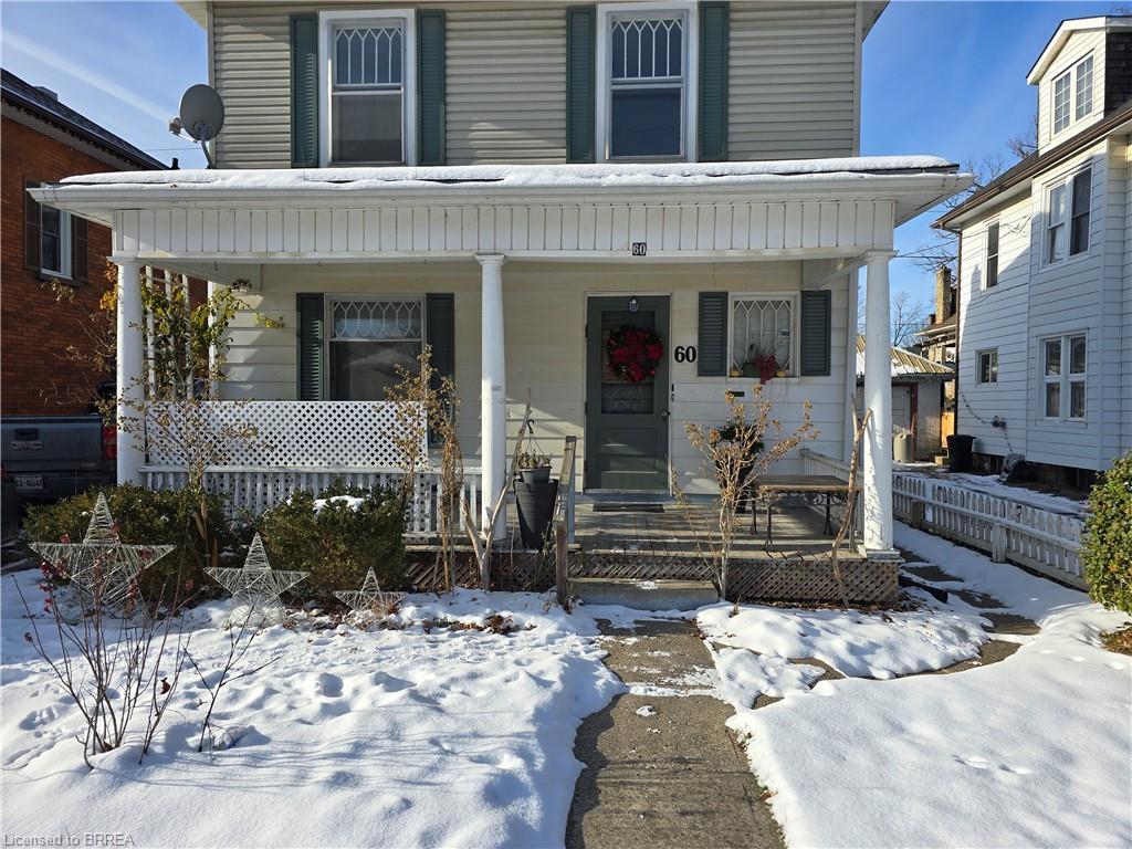 Upper-60 Lynnwood Avenue, Simcoe, ON - Outdoor With Facade