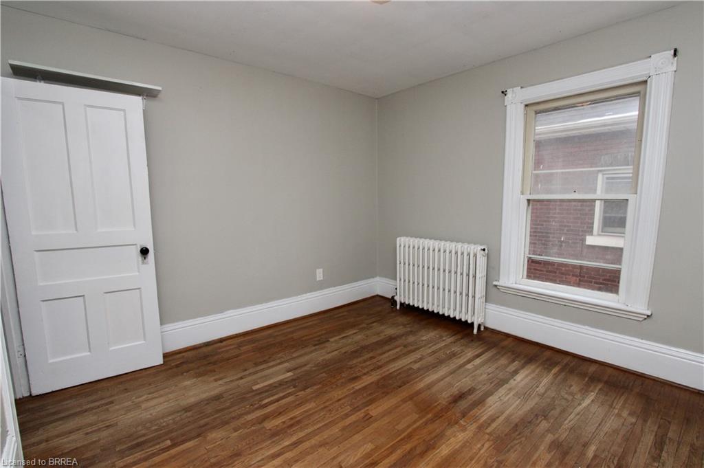 Upper-141 Erie Avenue, Brantford, ON - Indoor Photo Showing Other Room