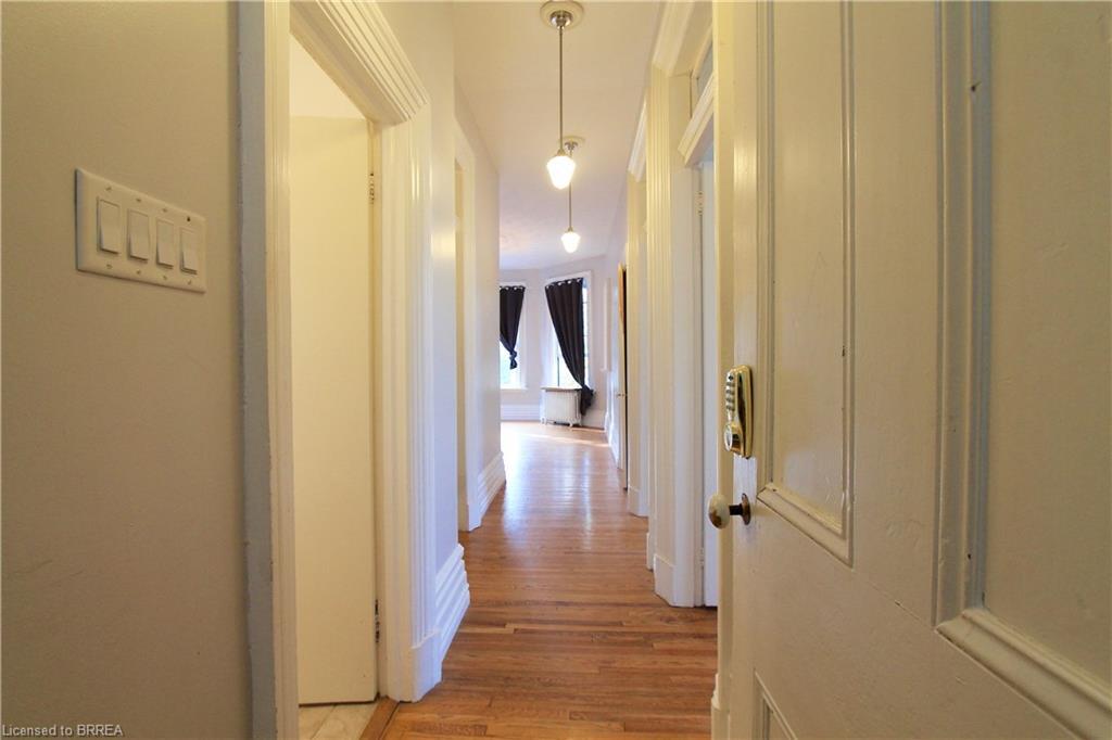 2-119 Park Avenue, Brantford, ON - Indoor Photo Showing Other Room