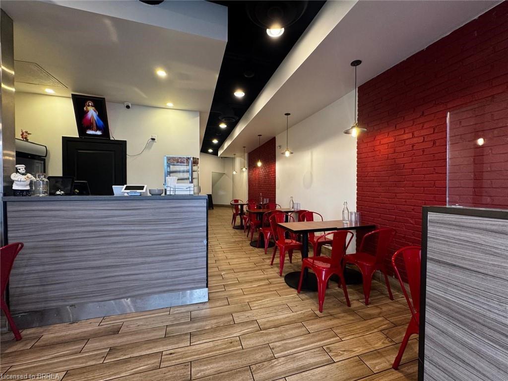 A-5-185 King George Road, Brantford, ON