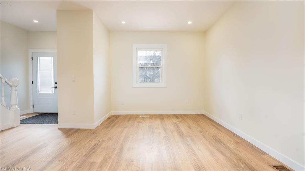 57 Winniett Street, Brantford, ON - Indoor Photo Showing Other Room
