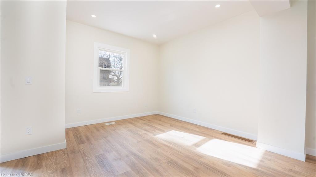 57 Winniett Street, Brantford, ON - Indoor Photo Showing Other Room