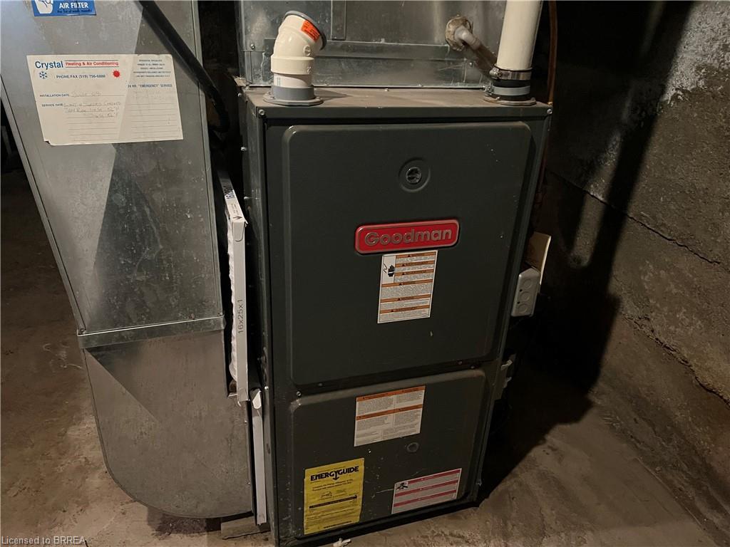 49 Pearl Street, Brantford, ON - Indoor Photo Showing Basement