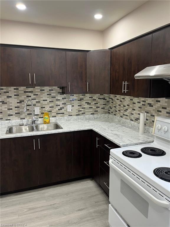 1-153 Albion Street, Brantford, ON - Indoor Photo Showing Kitchen With Double Sink
