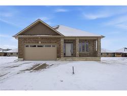 105 Vanrooy Trail Waterford, ON N0E 1Y0