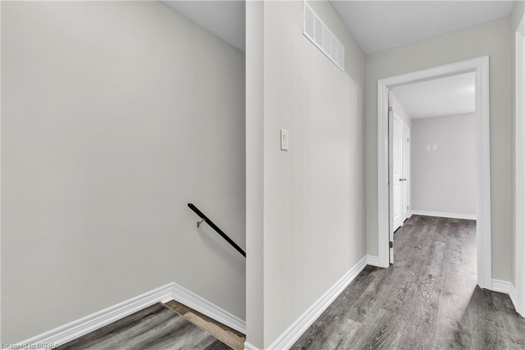 165 Grove Street, Simcoe, ON - Indoor Photo Showing Other Room