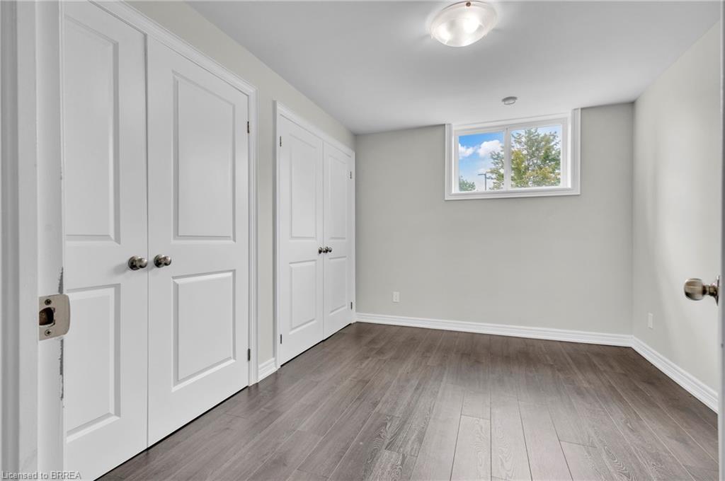 165 Grove Street, Simcoe, ON - Indoor Photo Showing Other Room