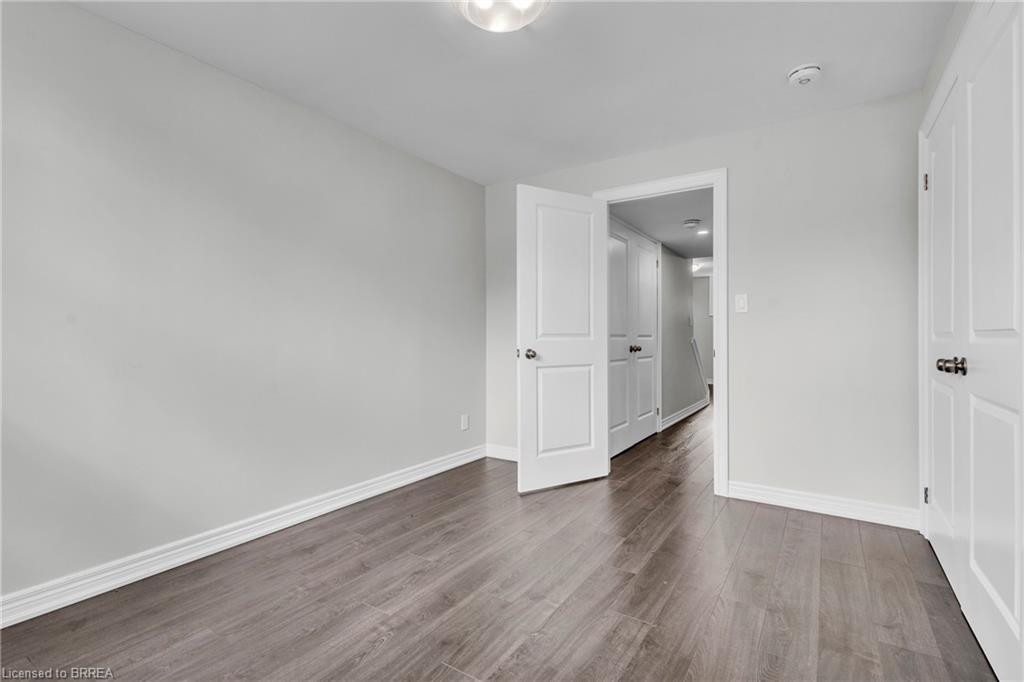 165 Grove Street, Simcoe, ON - Indoor Photo Showing Other Room