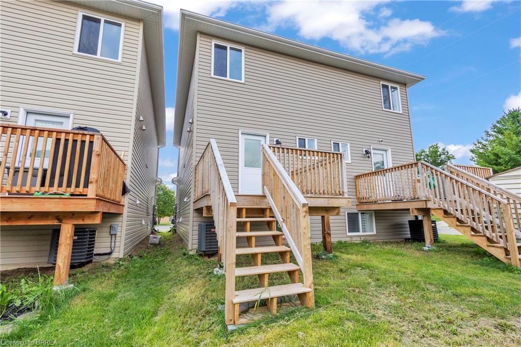 165 Grove Street, Simcoe, ON - Outdoor With Deck Patio Veranda With Exterior