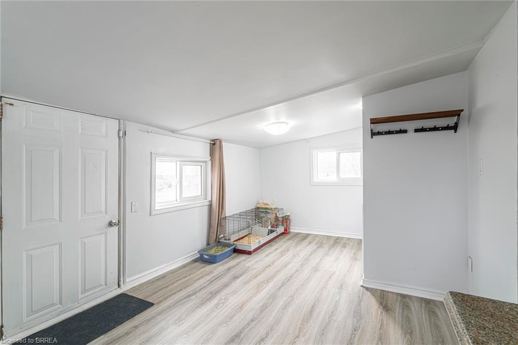 89 Maitland Street, Brantford, ON - Indoor Photo Showing Other Room