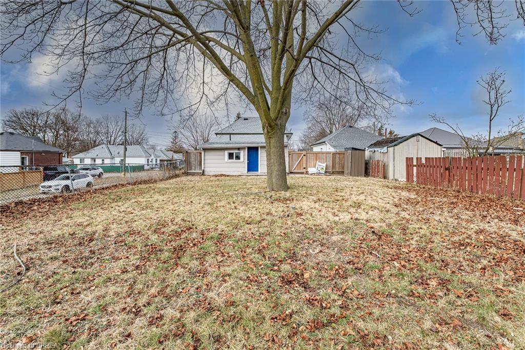 89 Maitland Street, Brantford, ON - Outdoor