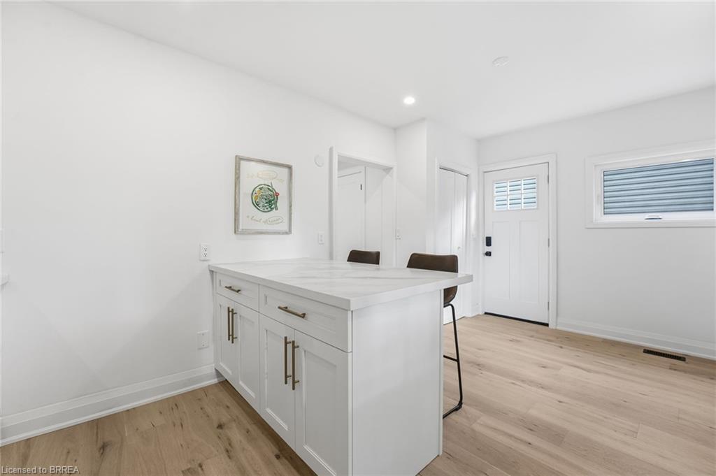 55 Jones Street, Hamilton, ON - Indoor Photo Showing Other Room